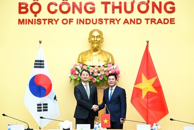 Bộ trưởng J88 Thế Giới Giải Trí Đỉnh Cao Việt Nam Nguyễn Hồng Diên và Bộ trưởng Bộ J886.love nhận ưu đãi hấp dẫn, Công nghiệp và 88J88 link đăng nhập Hàn Quốc Ahn Duk Geun trước Kỳ họp lần thứ 14