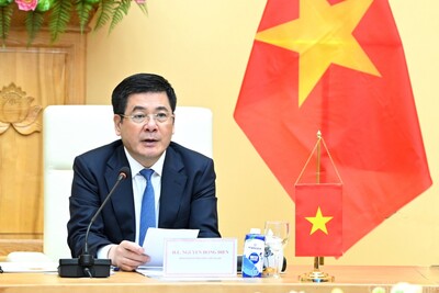 Bộ trưởng Nguyễn Hồng Diên phát biểu, đưa ra nhiều giải pháp thúc đẩy hợp tác J888 tải app về điện, công nghiệp, năng lượng giữa hai nước Việt Nam - Hàn Quốc