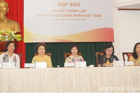 Chuẩn bị J88 com the gioi định cao thành lập Hiệp hội Nữ doanh nhân Việt Nam