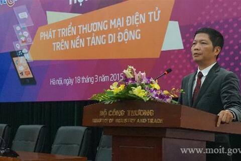 Phát triển J888 tải app về điện điện tử trên nền tảng di động