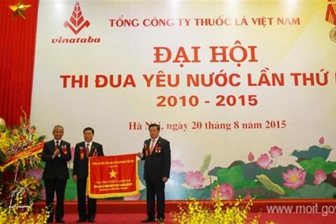 J88 com the gioi định cao Thi đua yêu nước Tổng công ty Thuốc lá Việt Nam lần thứ IV