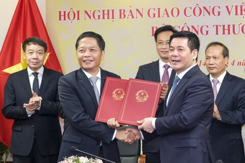 J88 Thế Giới Giải Trí Đỉnh Cao bàn giao công việc của Bộ trưởng J88 Thế Giới Giải Trí Đỉnh Cao