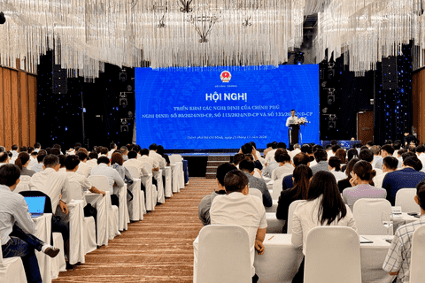 Triển khai các J881 Máy Chủ Tổng Link về đầu tư và phát triển năng lượng tái tạo