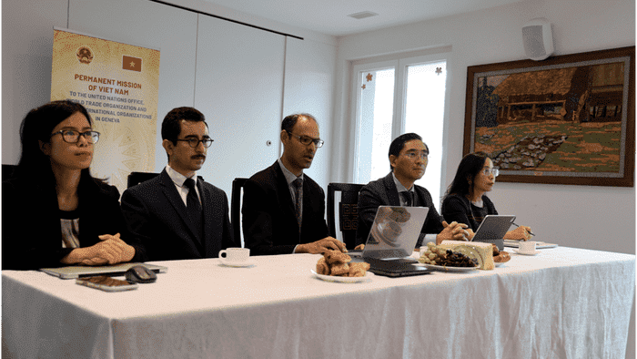 Phái đoàn Việt Nam tại Geneva phối hợp Trường Đại học Ngoại thương và chuyên gia về luật WTO tổ chức toạ đàm về “Góc nhìn quốc tế về vấn đề trợ cấp xuyên quốc gia và hàm ý đối với Việt Nam”